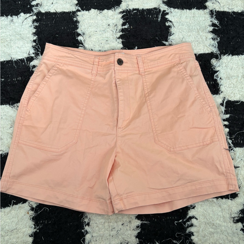 orange gap shorts